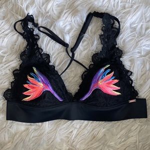 NWOT VS Pink Push Up Lace Bralette with Criss Cross Back